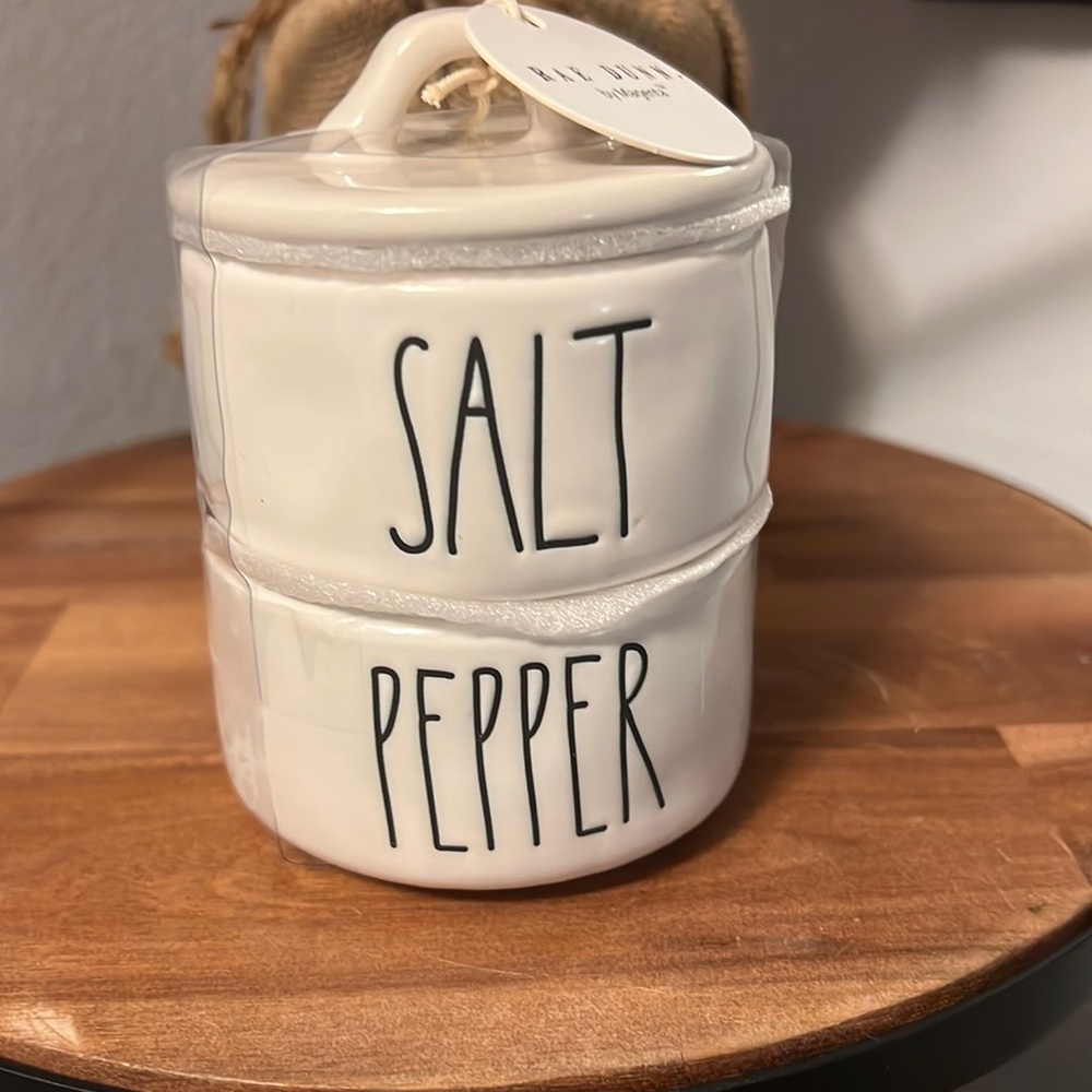 Rae Dunn Salt & Pepper Stacker New